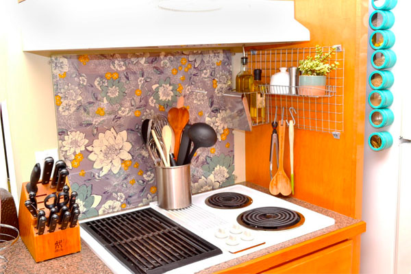 Fabric backsplash in a home kitchen